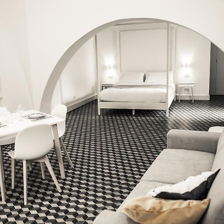 Moma Business Apartments モルフェッタ エクステリア 写真